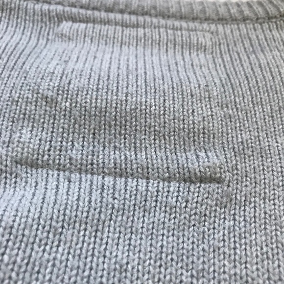 VERY Oversized Bluenotes Sweater! - Picture 5 of 6